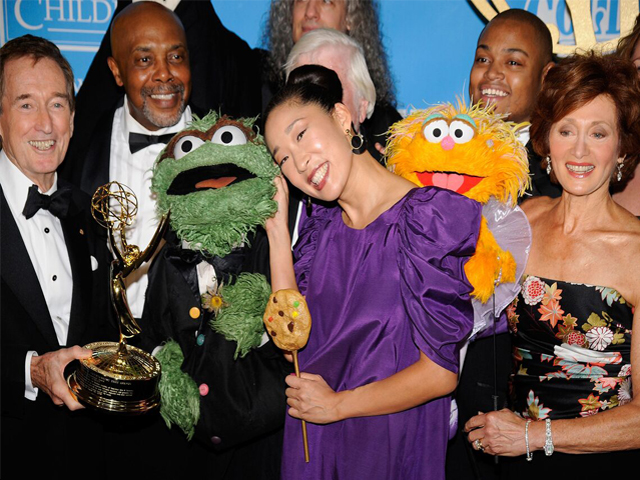 مجموعه Sesame Street در طول سالیان جوایز بسیاری به عنوان بهترین برنامه آموزشی کودکان دریافت کرده است.