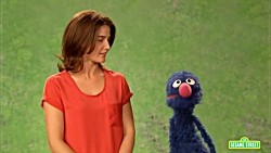 Cobie Smulders shows Grover how to be Courteous