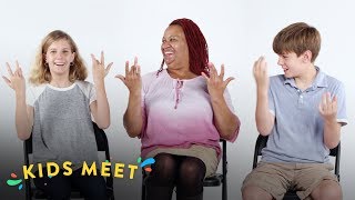 Kids Meet a Deaf Person (Talbott & Vanessa)