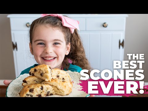 Chef Paisley Makes Chocolate Chip Scones