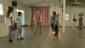 S04E04-Dancesaurus - Dino Memories