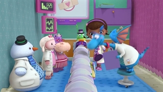 S04E06-Toy Hospital Made to Be a Nurse - Rescue at the Ranch