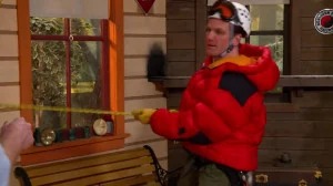 S01E08-Train to the Sky
