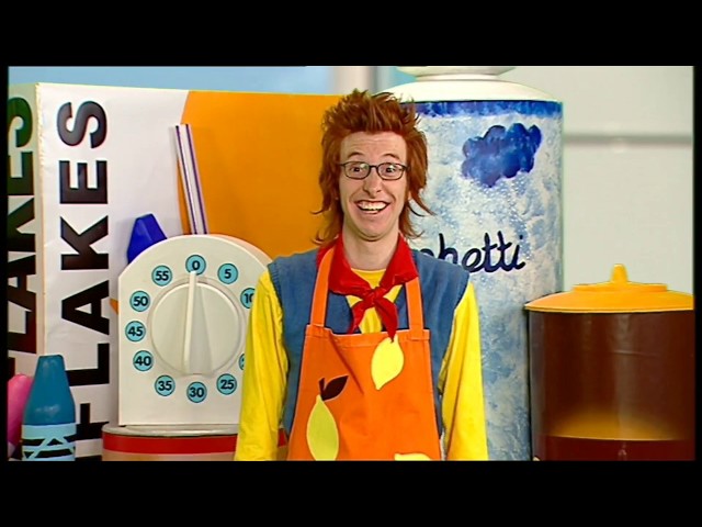 S01E11-Footballer