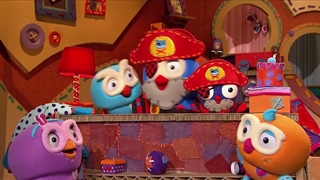 S01E18-The Messy Button Tree