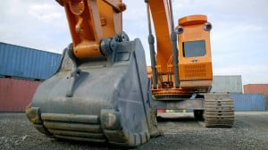 S01E14-No Easy Job - Distracted Trucks