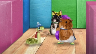 S01E09–Save the Elephant – Help the Little Hawk