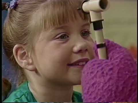 S01E26-Doctor Barney Is Here