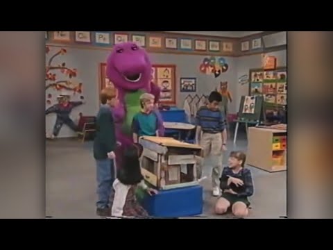 S03E09-A Welcome Home