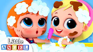 Le Bain avec les Princesses Elsa & Anna