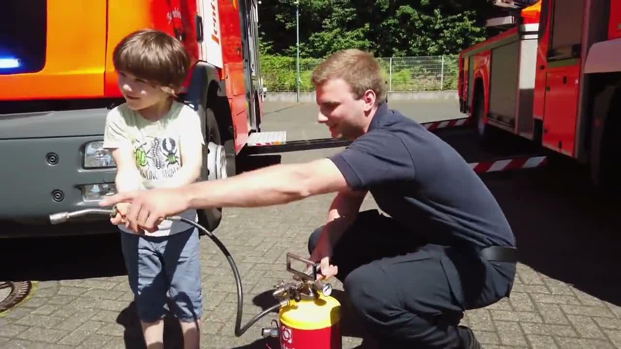 S01E01-Moritz Und Das Feuerwehrauto
