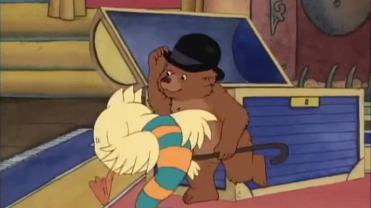 S03E10-The Red Thread Princess Duck Little Bear Meets Duck