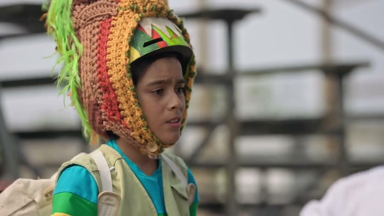 S01E01-Chickenosaurus Rex